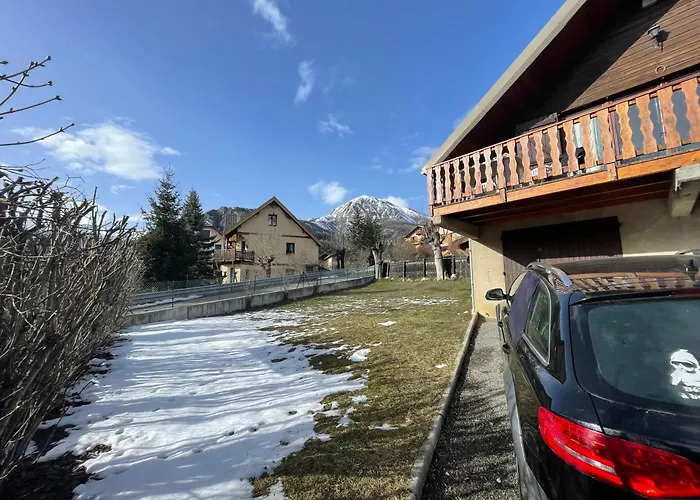 Le Picoulet : Appartement Tout Confort Coeur De Village