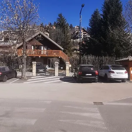 Le Picoulet : Appartement Tout Confort Coeur De Village Allos Exterior foto